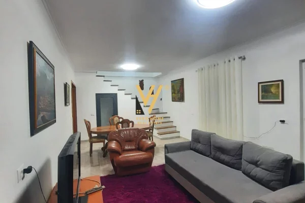 Shtepi me qera 2+1 ne Tirane - 800 Euro
