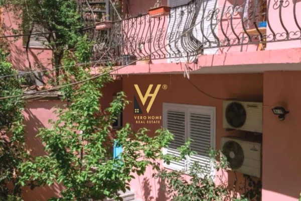 Shtepi me qera 2+1 ne Tirane - 800 Euro