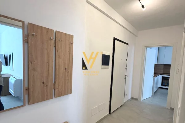 Shtepi me qera 2+1 ne Tirane - 550 Euro