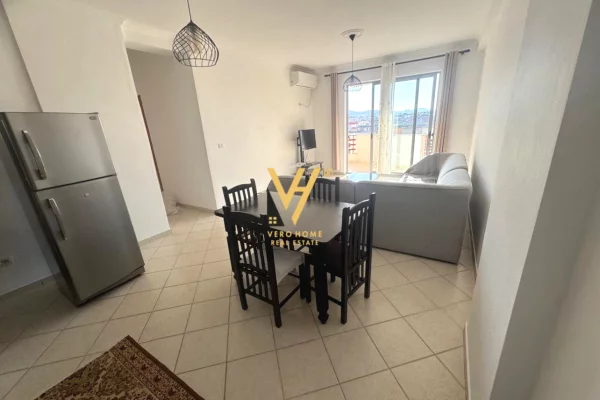 Shtepi me qera 2+1 ne Tirane - 50,000 Leke