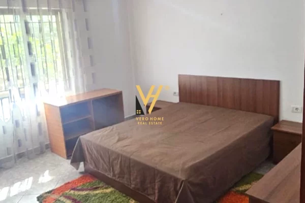 Shtepi me qera 1+1 ne Tirane - 50,000 Leke