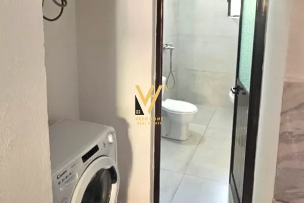 Shtepi me qera Apartament ne Tirane, 1+1, Mobilimi E mobiluar, Pagesa 50,000  Leke.