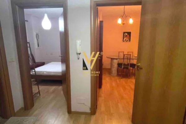 Shtepi me qera 1+1 ne Tirane - 600 Euro