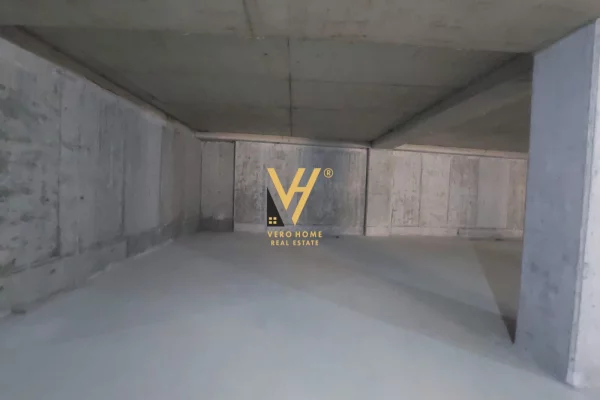 Ambient biznesi ne shitje 4+1 ne Tirane - 50,000 Euro