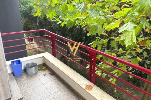 Shtepi me qera 1+1 ne Tirane - 40,000 Leke