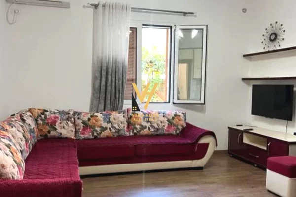 Shtepi me qera 2+1 ne Tirane - 550 Euro