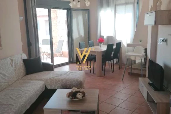 Shtepi me qera 2+1 ne Tirane - 50,000 Leke