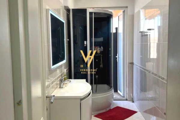 Shtepi me qera Apartament ne Tirane, 2+1, Mobilimi E mobiluar, Pagesa 550  Euro.