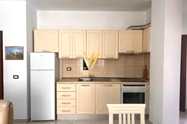 Shtepi me qera 2+1 ne Tirane - 50,000 Leke