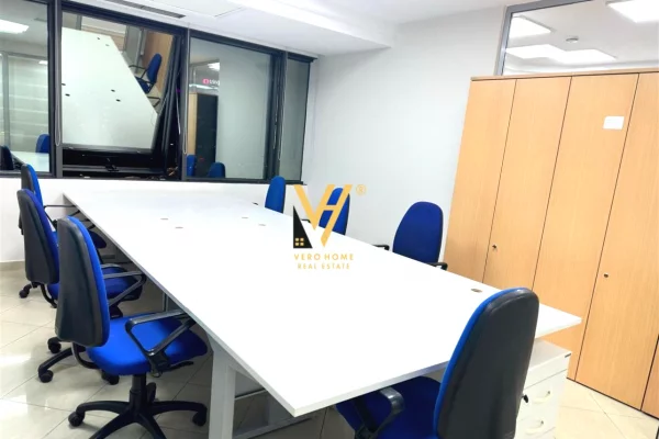 JEPET ZYRE 440 M2 ME QIRA TE KULLAT BINJAKE 19.000 EURO