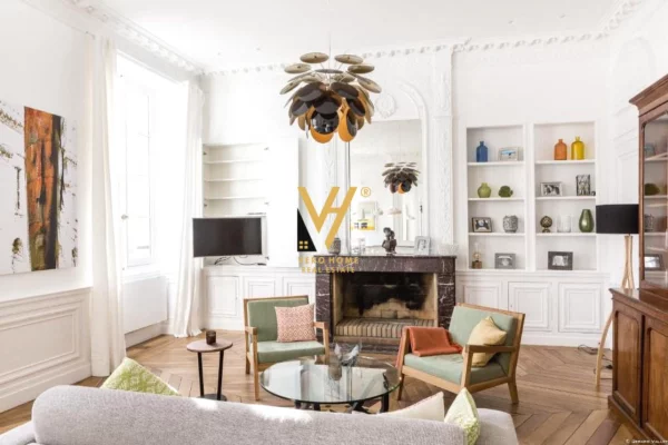 Shtepi me qera 2+1 ne Tirane - 55,000 Leke