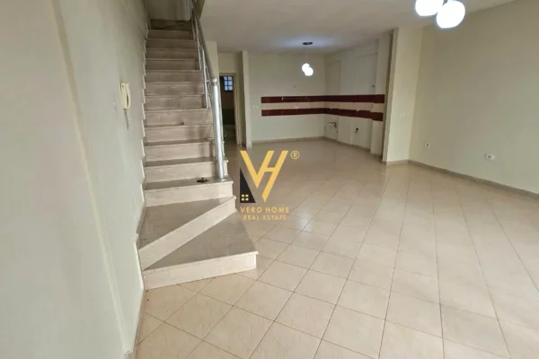 Shtepi ne shitje 3+1 ne Tirane - 280,000 Euro