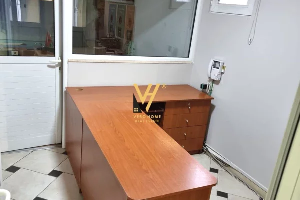 SHITET MAGAZINE 300 M2 NE SELITE 360.000 EURO