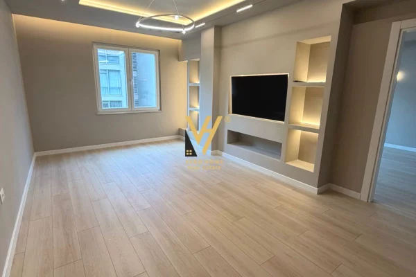 Shtepi ne shitje 2+1 ne Tirane - 275,000 Euro