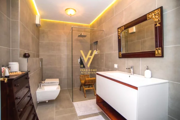 Apartment for sale in Tirana 3+1, Furnished