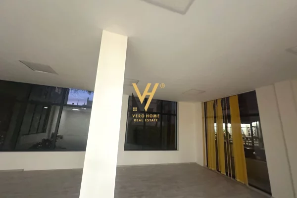 Business Property for Rent 3+1 in Tirana - 3,500 Euro