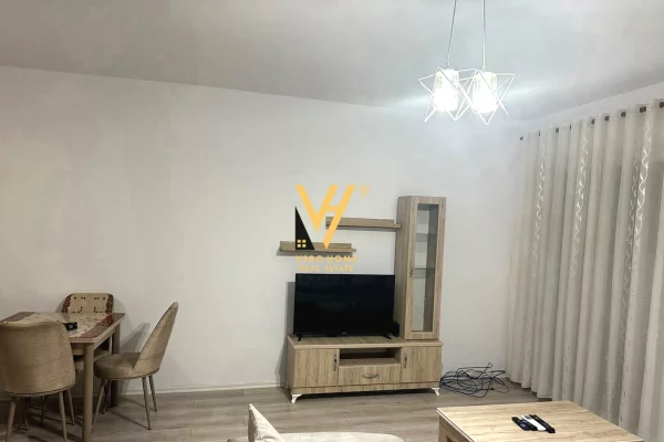 House for Rent 1+1 in Tirana - 60,000 Leke