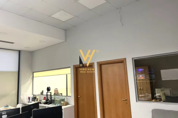 Business Property for Rent 3+1 in Tirana - 1,200 Euro