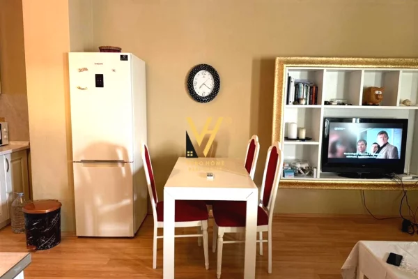 Shtepi me qera Apartament ne Tirane, 1+1, Mobilimi E mobiluar, Pagesa 45,000  Leke.