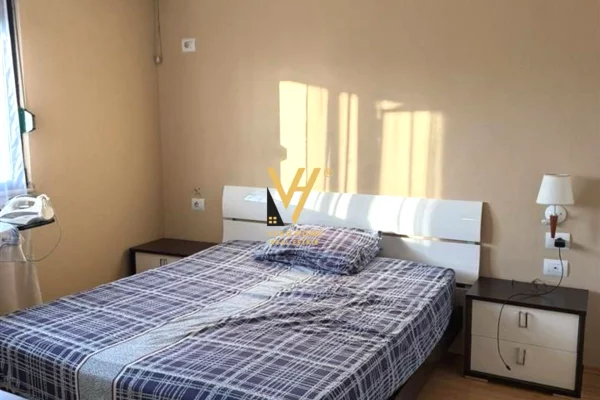 Shtepi me qera Apartament ne Tirane, 1+1, Mobilimi E mobiluar, Pagesa 45,000  Leke.