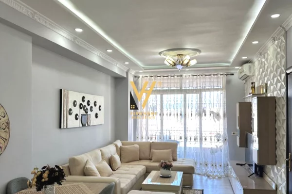 Shtepi me qera 2+1 ne Tirane - 60,000 Leke