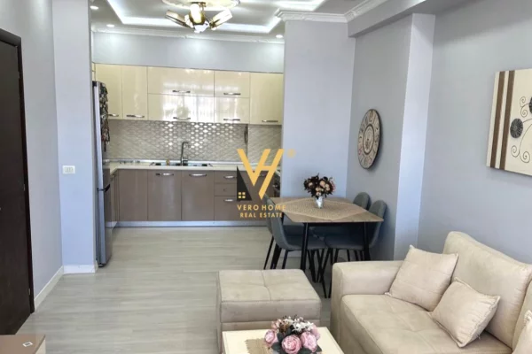 Shtepi me qera 2+1 ne Tirane - 60,000 Leke