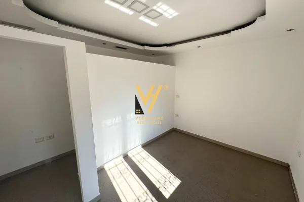 Business Property for Rent 3+1 in Tirana - 800 Euro