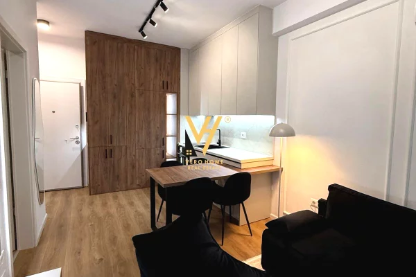 Shtepi me qera Apartament ne Tirane, 1+1, Mobilimi E mobiluar, Pagesa 550  Euro.