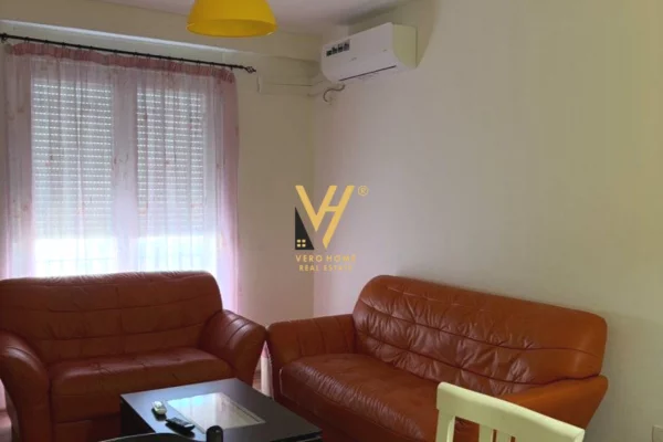 Shtepi me qera 1+1 ne Tirane - 520 Euro