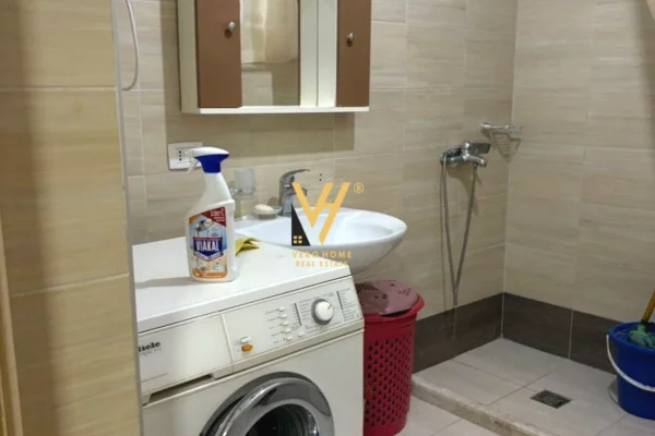 Shtepi me qera 1+1 ne Tirane - 520 Euro