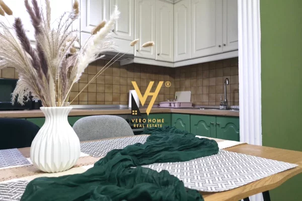 Shtepi me qera 2+1 ne Tirane - 80,000 Leke