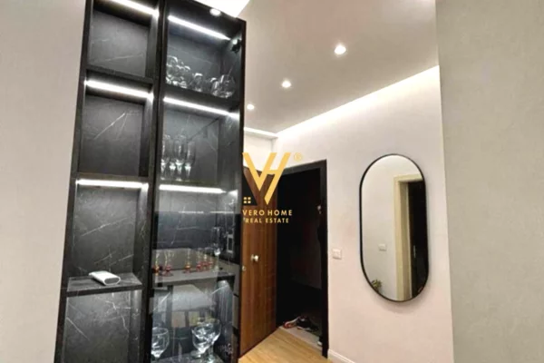 Shtepi me qera 2+1 ne Tirane - 85,000 Leke