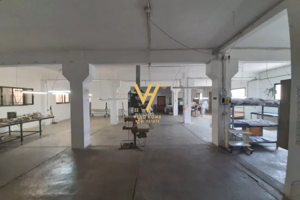 Ambient biznesi me qera 1+1 ne Tirane - 4,700 Euro