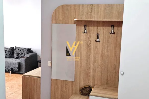 Shtepi me qera 1+1 ne Tirane - 50,000 Leke