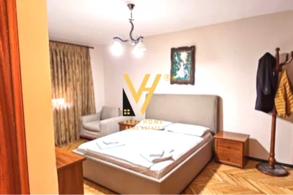 Shtepi me qera Apartament ne Tirane, 2+1, Mobilimi E mobiluar, Pagesa 70,000  Leke.