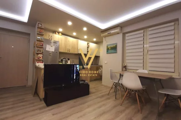 Shtepi me qera 2+1 ne Tirane - 650 Euro