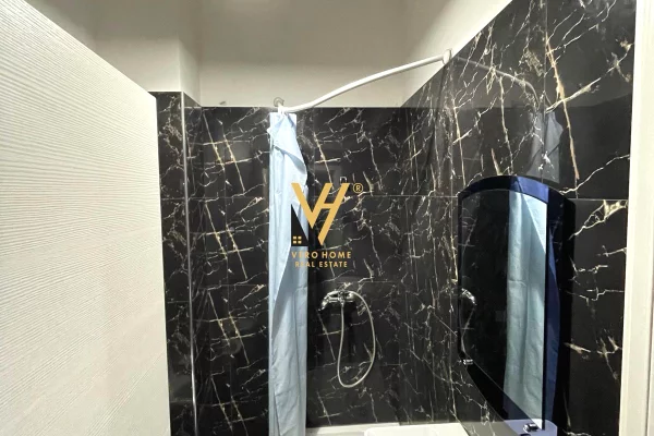 Shtepi me qera Apartament ne Tirane, 2+1, Mobilimi E mobiluar, Pagesa 900  Euro.