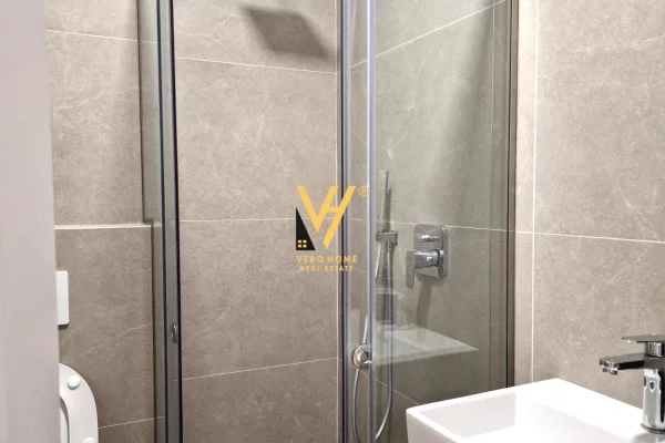 Shtepi me qera Apartament ne Tirane, 2+1, Mobilimi E mobiluar, Pagesa 1,100  Euro.