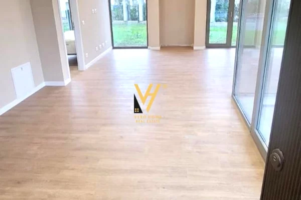 Shtepi me qera 4+1 ne Tirane - 250,000 Leke