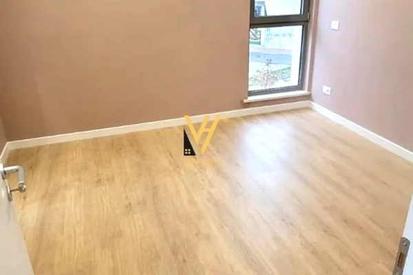 Shtepi me qera Vila Luksoze ne Tirane, 4+1, Mobilimi Bosh, pa mobiluar, Pagesa 250,000  Leke.