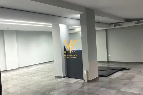 Ambient biznesi me qera 1+1 ne Tirane - 700 Euro