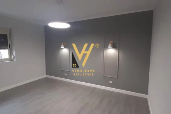 Ambient biznesi me qera 3+1 ne Tirane - 500 Euro