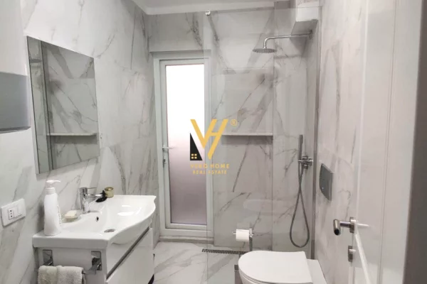 Ambient biznesi me qera 3+1 ne Tirane - 800 Euro