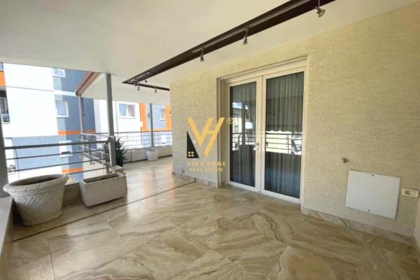 Shtepi ne shitje 4+1 ne Tirane - 432,600 Euro