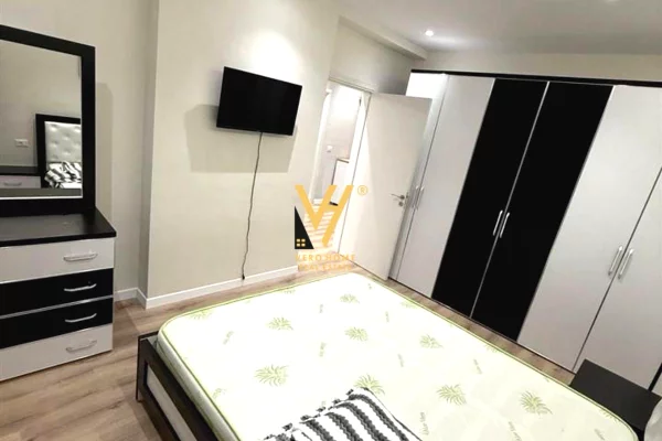 Shtepi me qera Apartament ne Tirane, 1+1, Mobilimi E mobiluar, Pagesa 550  Euro.