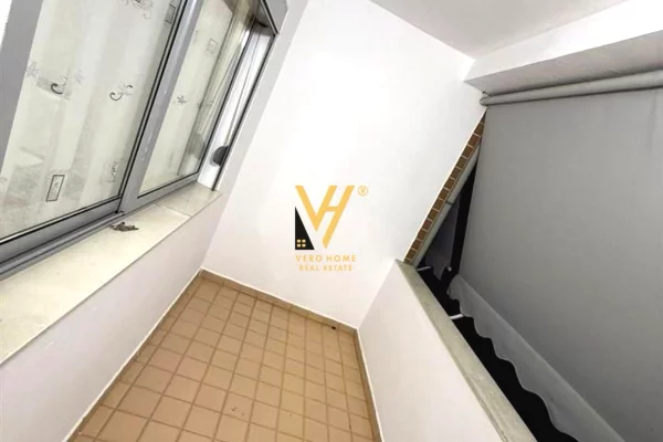 Shtepi me qera Apartament ne Tirane, 1+1, Mobilimi E mobiluar, Pagesa 550  Euro.