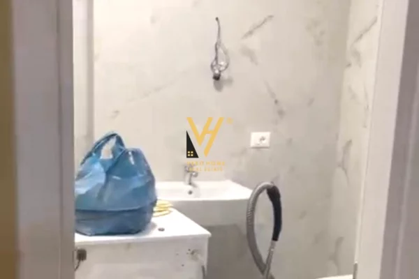 Shtepi me qera 1+1 ne Tirane - 50,000 Leke