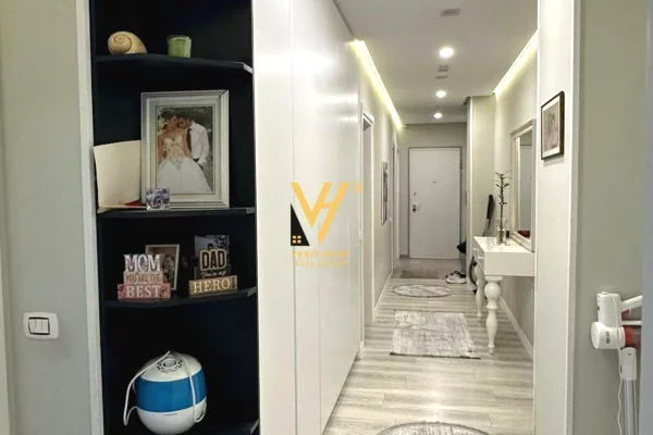 Shtepi ne shitje 3+1 ne Tirane - 22,000,000 Leke