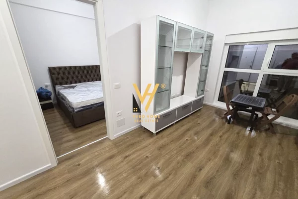 Shtepi me qera 1+1 ne Tirane - 500 Euro