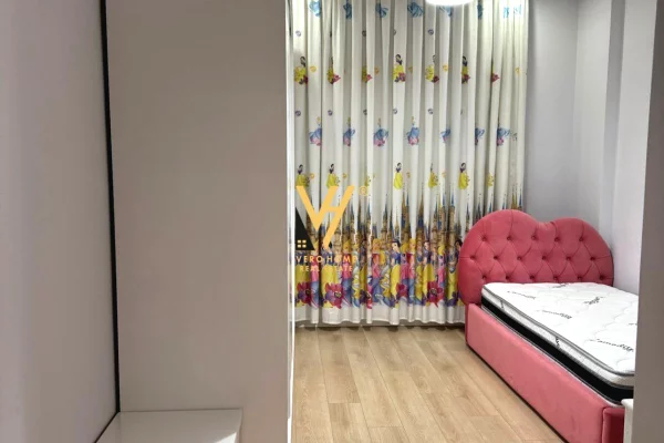 Shtepi me qera Apartament ne Tirane, 2+1, Mobilimi E mobiluar, Pagesa 70,000  Leke.